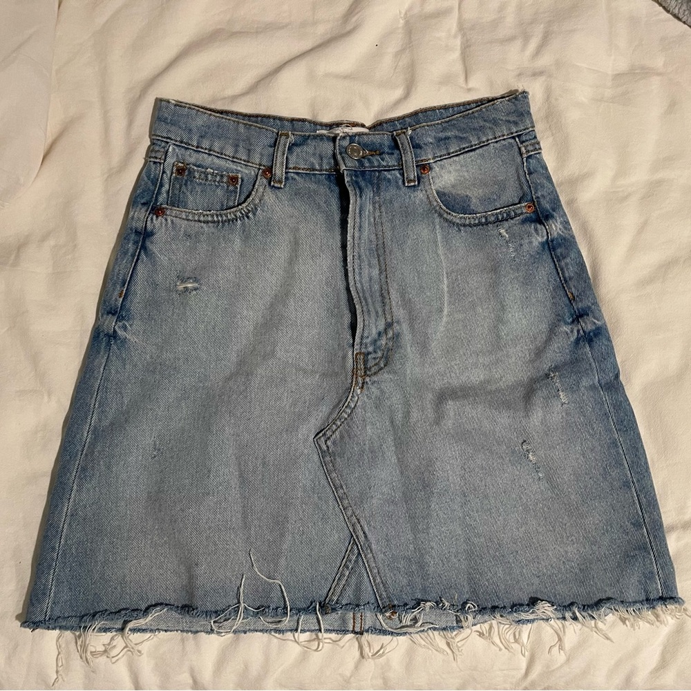 Zara light wash denim skirt size S high waisted